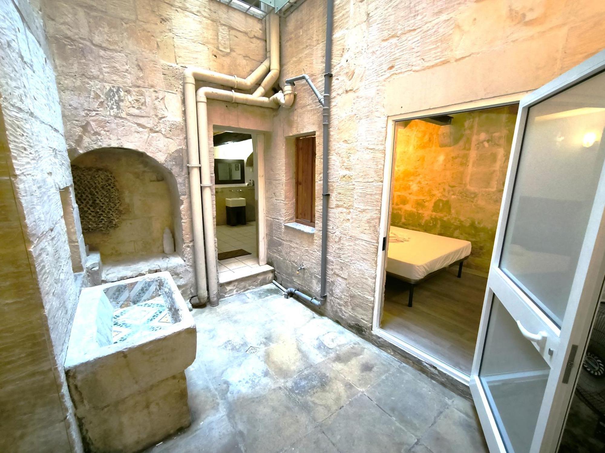 Stunning Valletta 3 Bedroom Town House Bagian luar foto